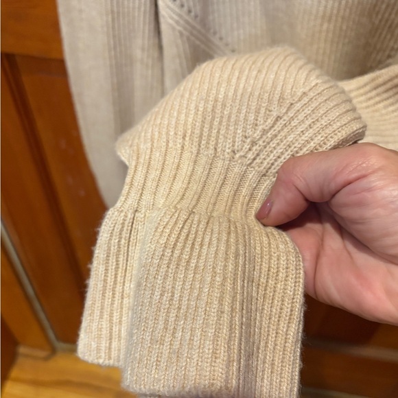 NEW Paige Virtue Scoop Neck Ribbed Sweater - Picture 12 of 15